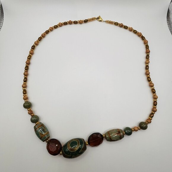 Unbranded Green Dark Orange Bead Necklace 24” - Picture 1 of 6